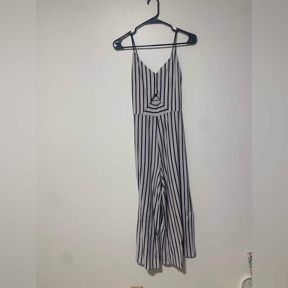 Women’s black & white stripped jumper small